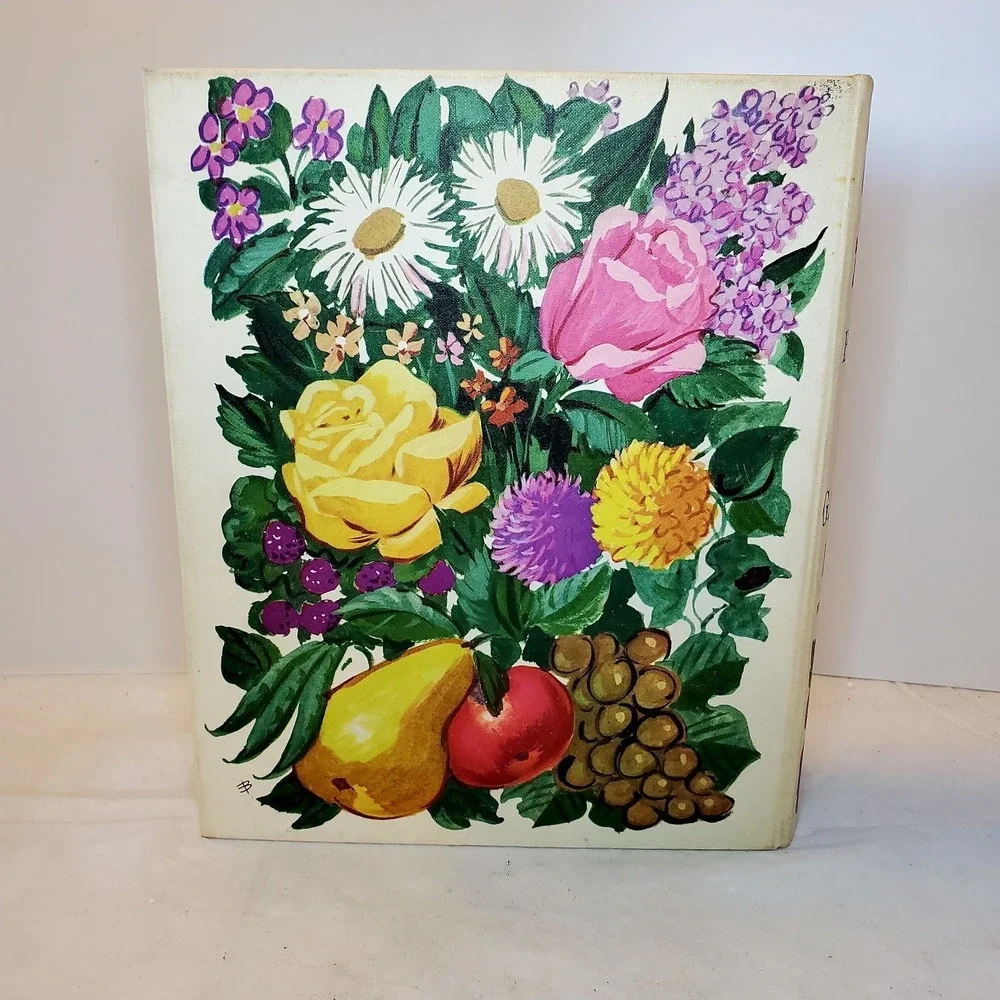 Vintage 1960's Better Homes and Garden NEW GARDEN BOOK Ring Binder
